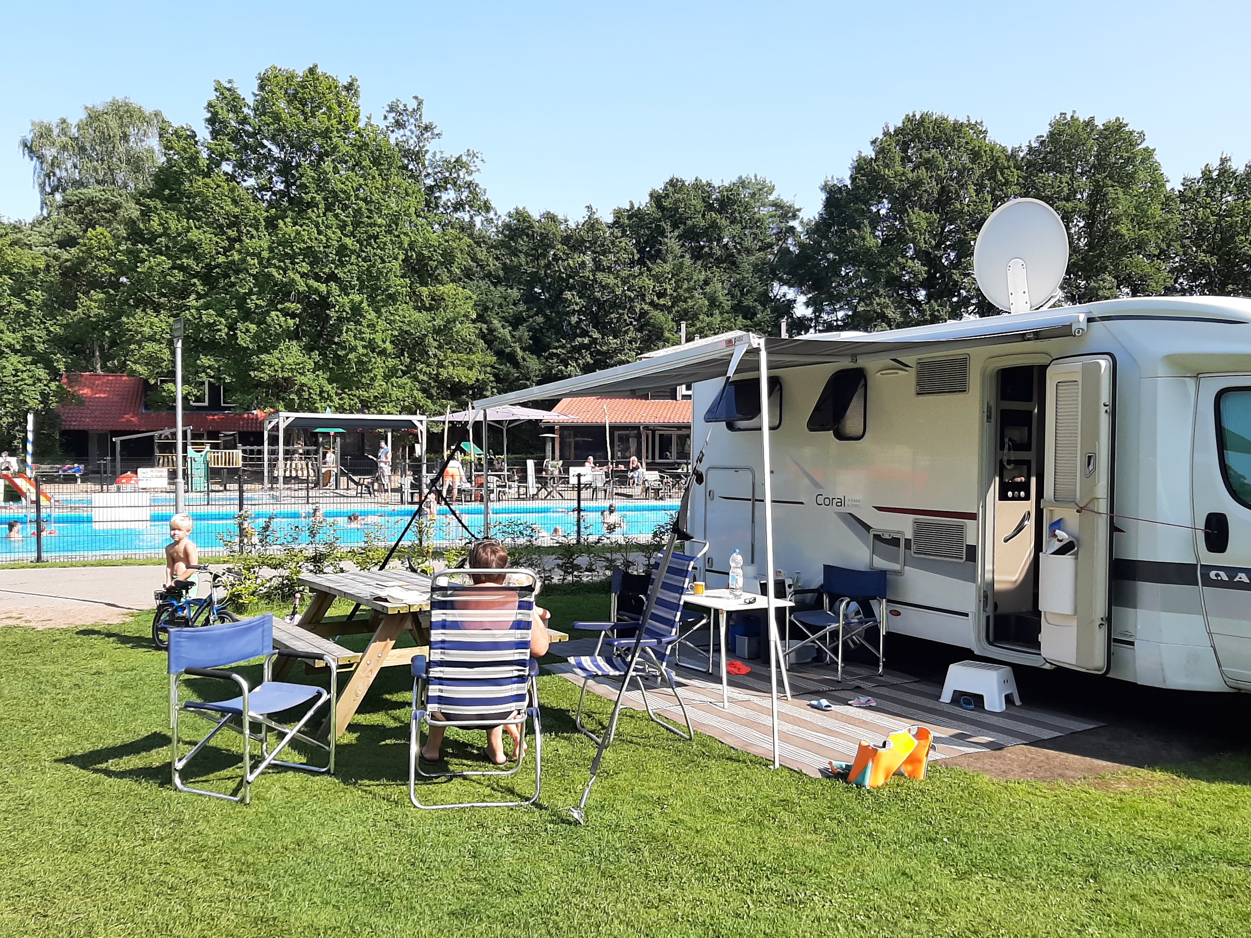 Emplacement confort (sans voiture)