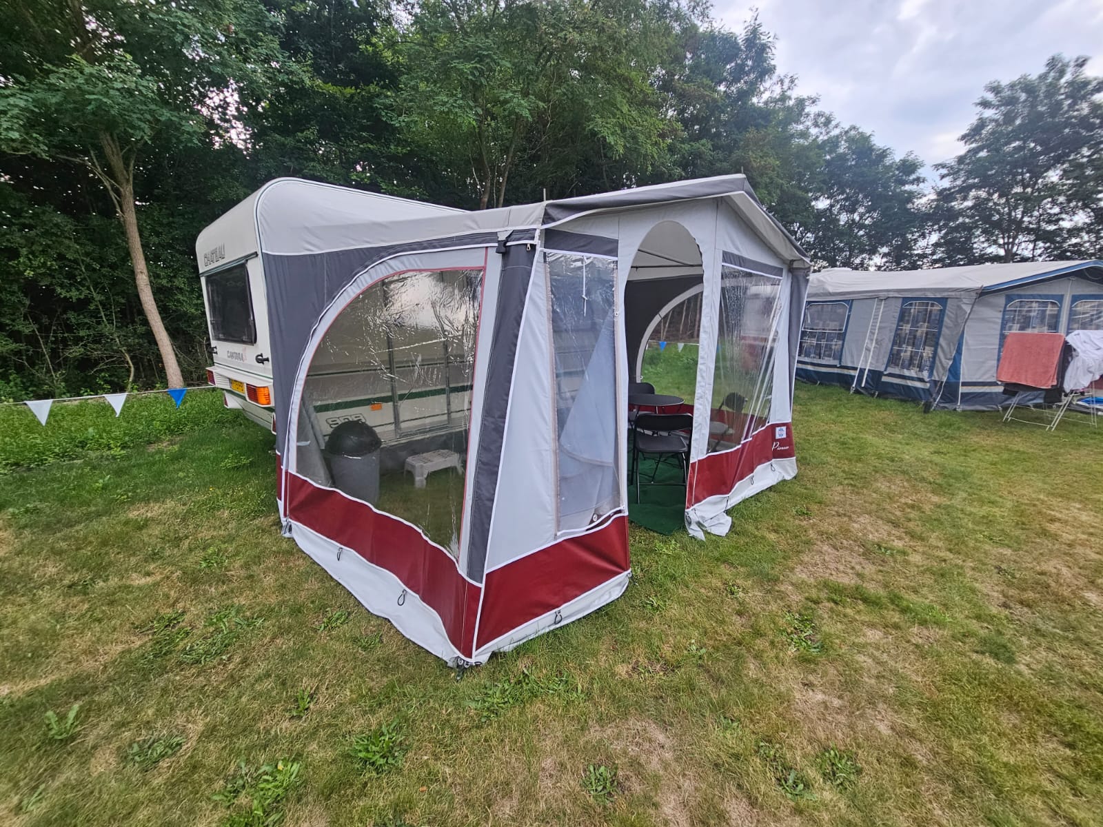 Caravane de tourisme 42