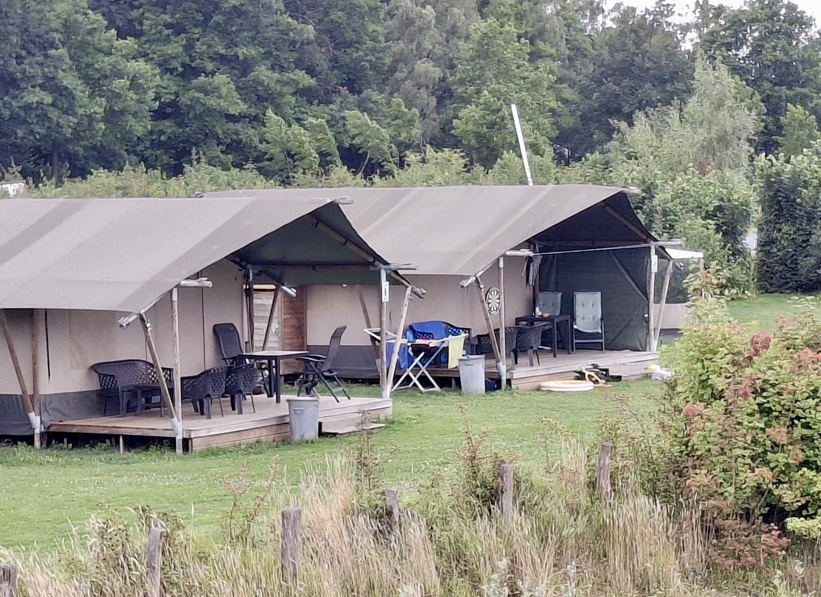 Tenda glamping per 4 persone